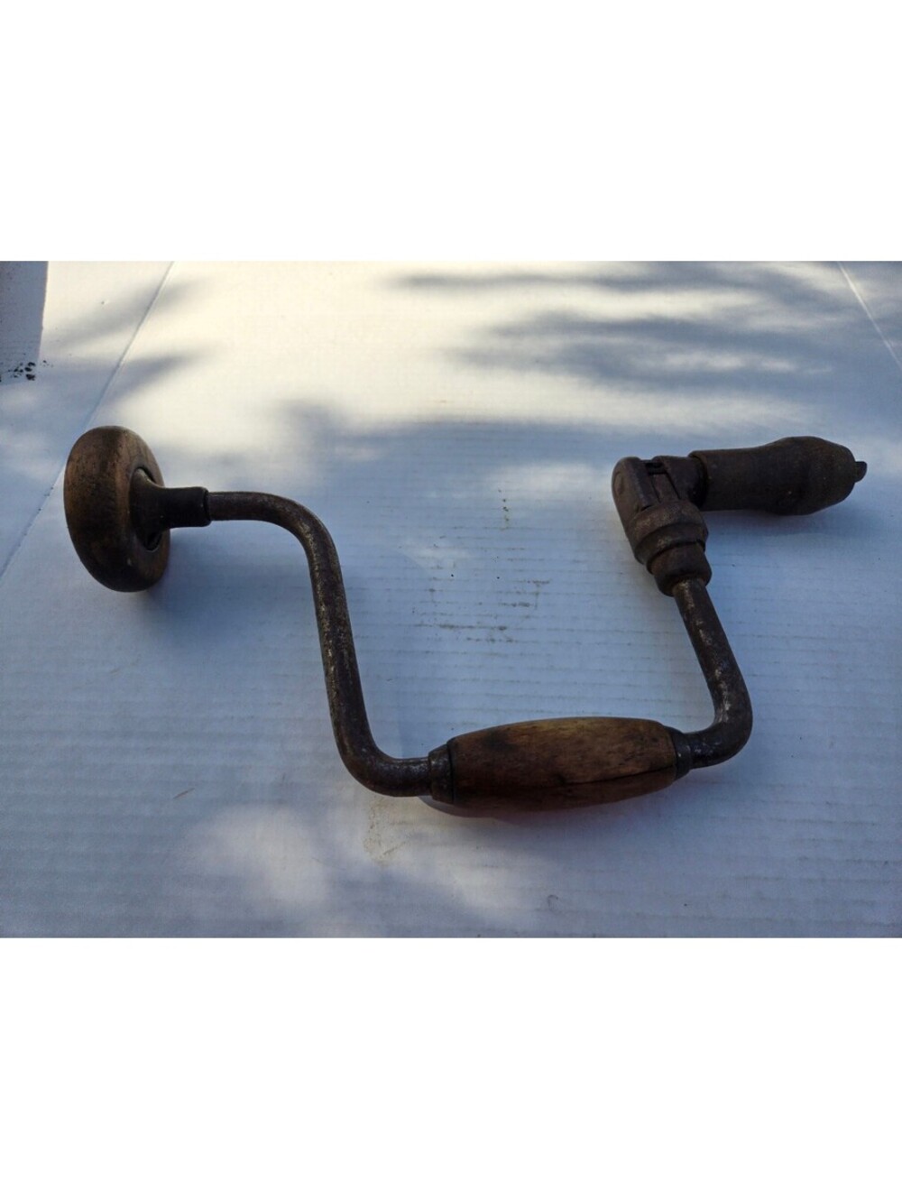 Vintage Ratcheting Hand Brace Drill Wood Handle Antique Woodworking Tool